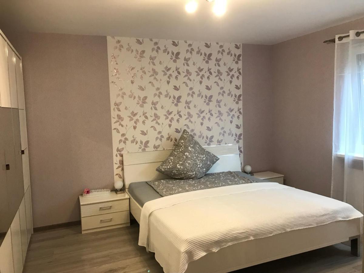 3 -Zimmer Wohnung Im Zentrum Bad Nenndorf Buitenkant foto